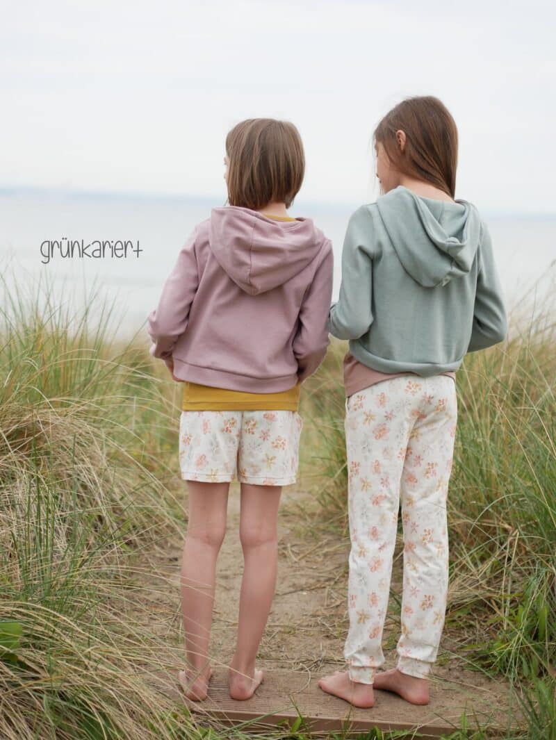 deine Amy - Pullover - Hoodie - Croppullover - Nähanleitung - Schnittmuster - eBook - meine Herzenswelt