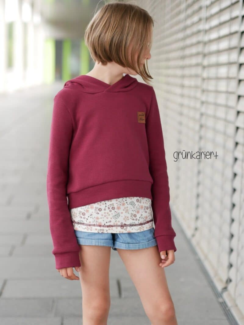 deine Amy - Pullover - Hoodie - Croppullover - Nähanleitung - Schnittmuster - eBook - meine Herzenswelt
