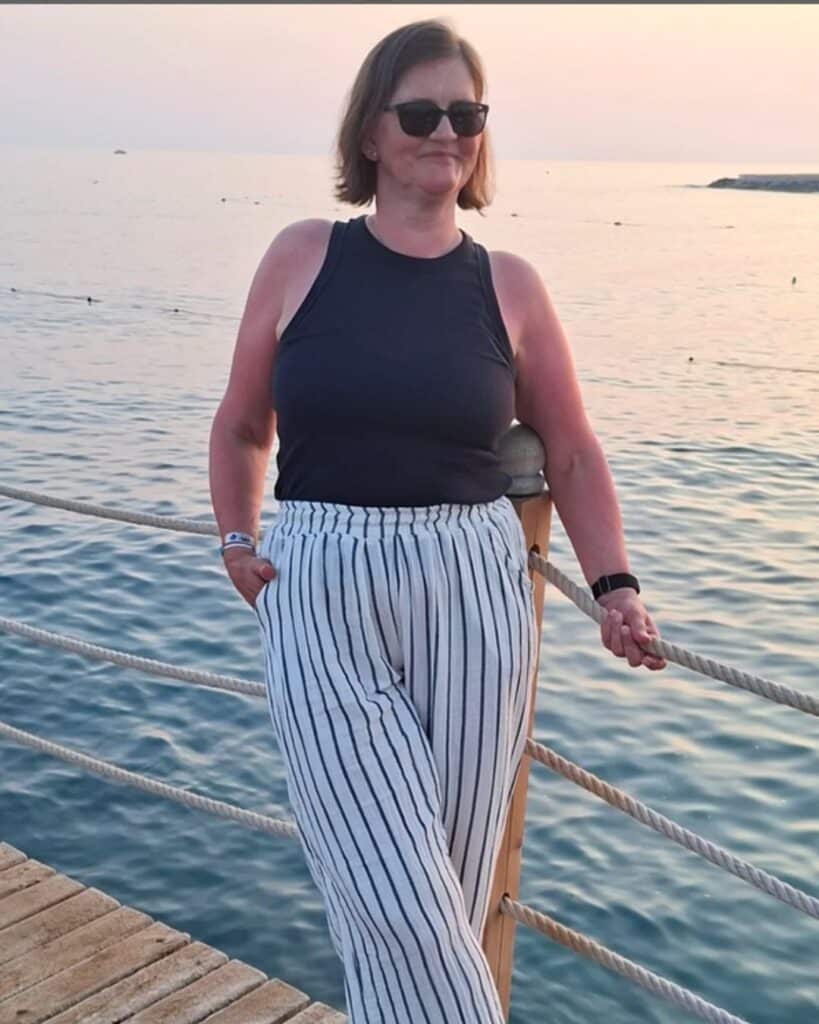 Hose aus Musselin nähen Musselinhose nähen Urlaub Sommer Schnittmuster Valetta Meine Herzenswelt (3)