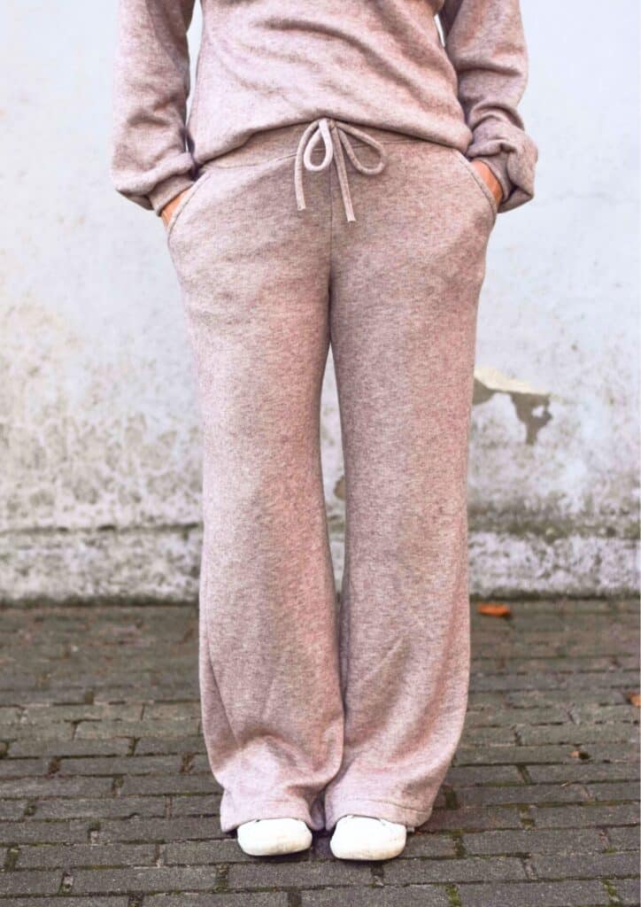 weite Hose aus Strickstoff nähen -Schnittmuster für Strickstoffe die besten Schnittmuster für Strickstoffe für Damen Strickstoffe nähen Meine Herzenswelt