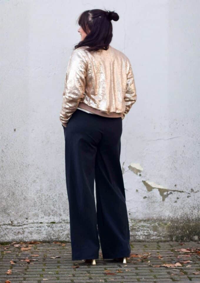 festliches Outfit nähen Schnittmuster Culotte, Bluse, Pailletten Blouson Meine Herzenswelt (6)