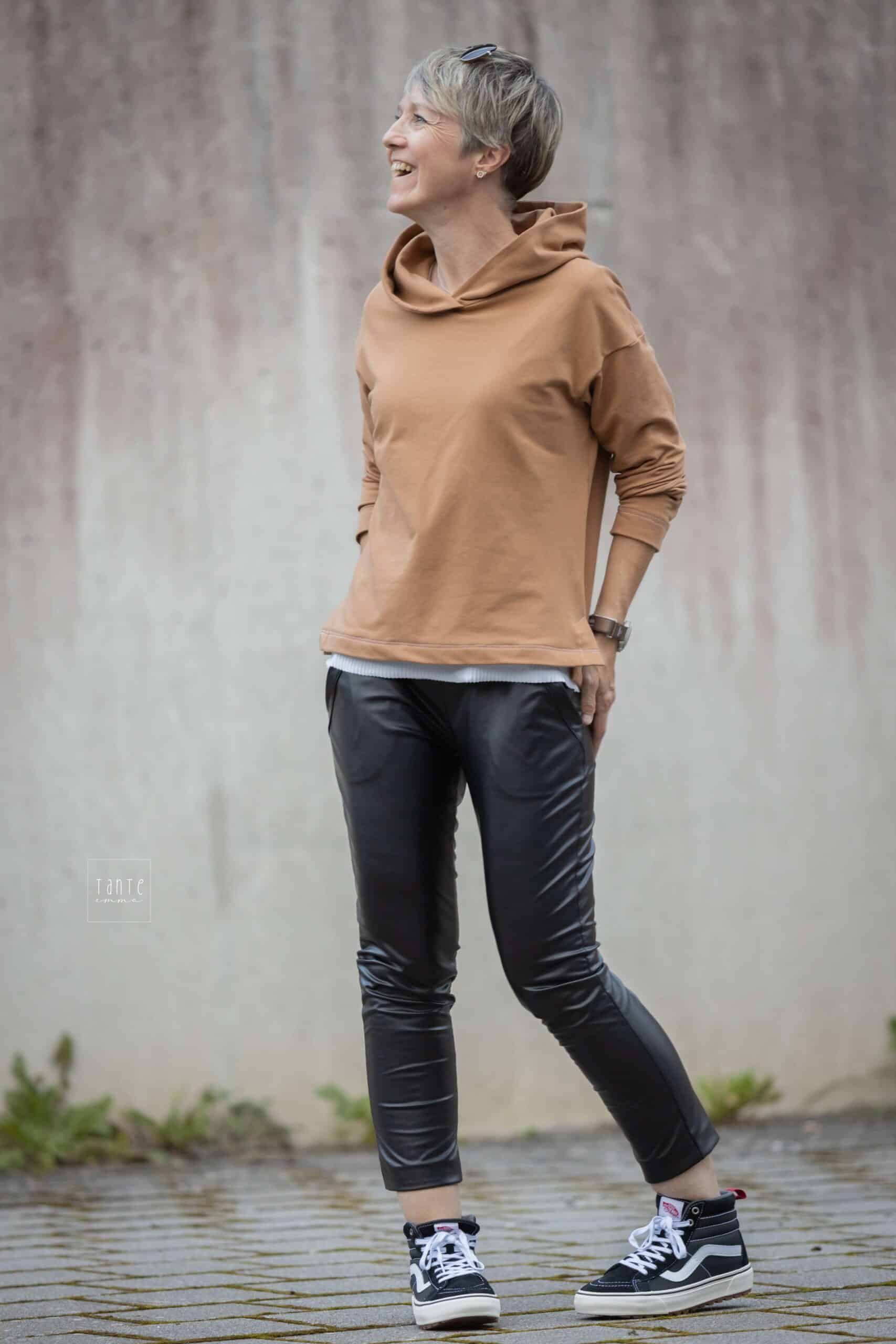 Outfit zum Nähen Kombi Schnittmuster Hose Jill Lederleggings Hoodie Montana Meine Herzenswelt - tanteemma
