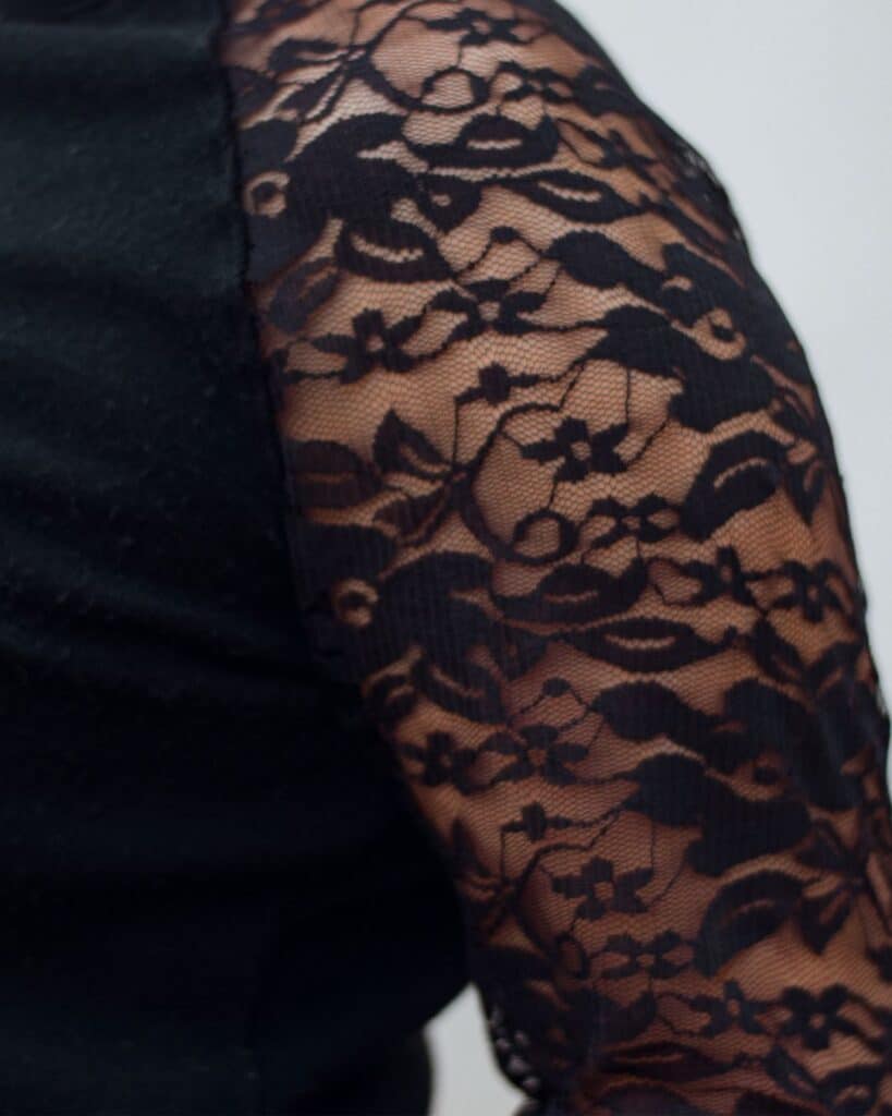 26 04 Nähen mit Spitze Pullover aus Spitze nähen eleganten Pullover nähen für Damen Mädchen Schnittmuster Vanja Meine Herzenswelt (10)